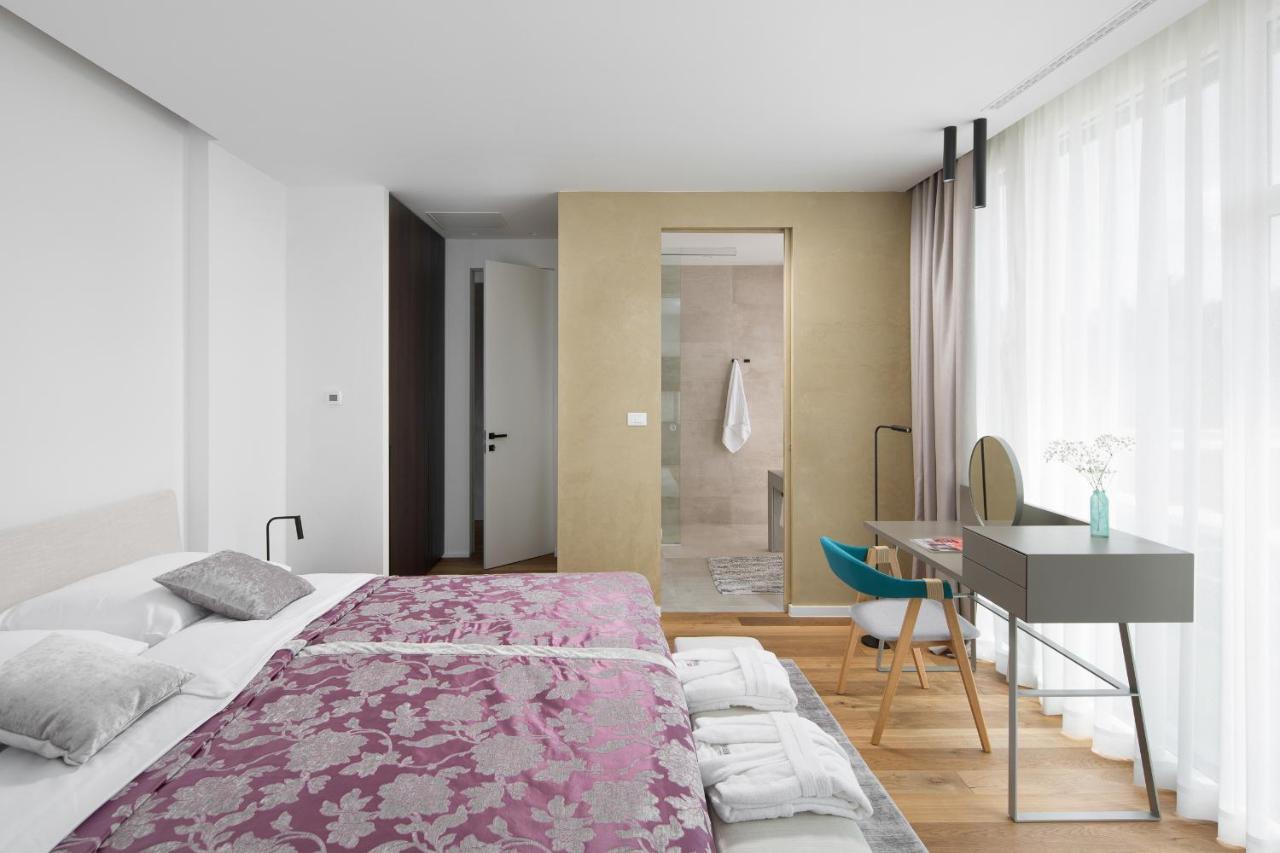 באלה Design Villa Noble With Spa מראה חיצוני תמונה